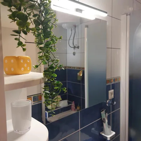 Zvonimir Apartment *