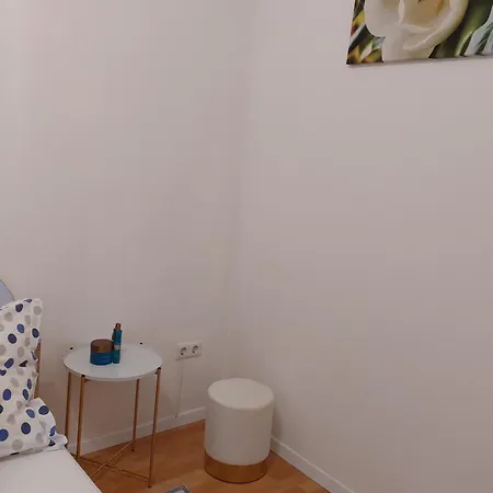 Zvonimir Apartment *