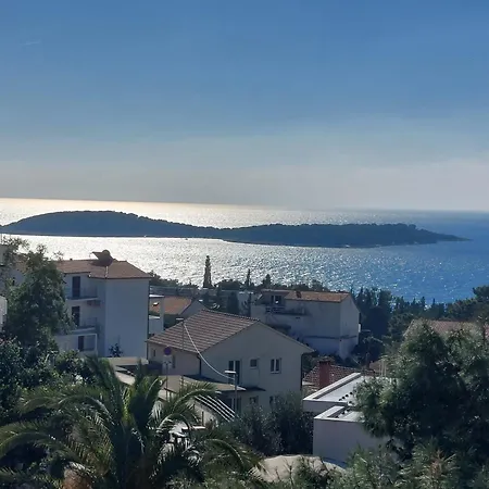 Zvonimir Apartman Hvar Town