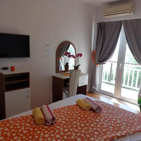 Apartment Zvonimir *