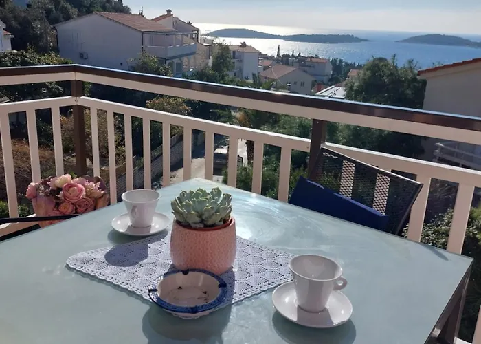 Zvonimir Hvar Town